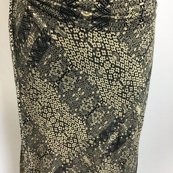Patagonia- "Kamala", Convertible Dress/Skirt - Picture 5 of 6